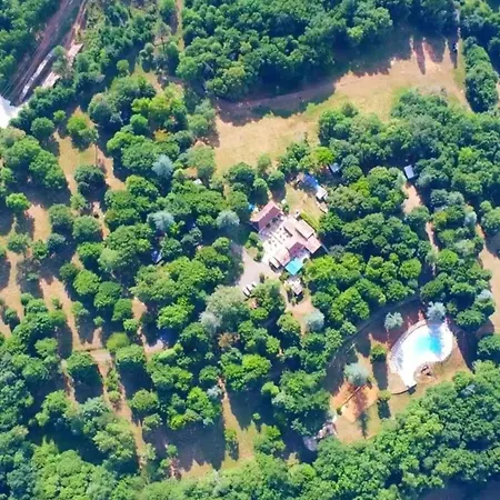 Domaine De La Grande Veyiere 캠프장 Molieres (Dordogne)